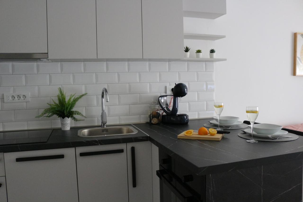 Luca, Digital Nomad Getaway Studio Apartment Ζάγκρεμπ Εξωτερικό φωτογραφία