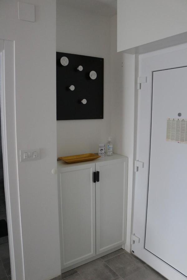 Luca, Digital Nomad Getaway Studio Apartment Ζάγκρεμπ Εξωτερικό φωτογραφία