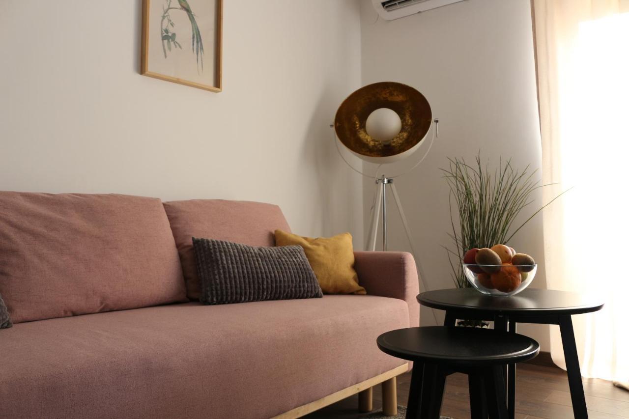 Luca, Digital Nomad Getaway Studio Apartment Ζάγκρεμπ Εξωτερικό φωτογραφία